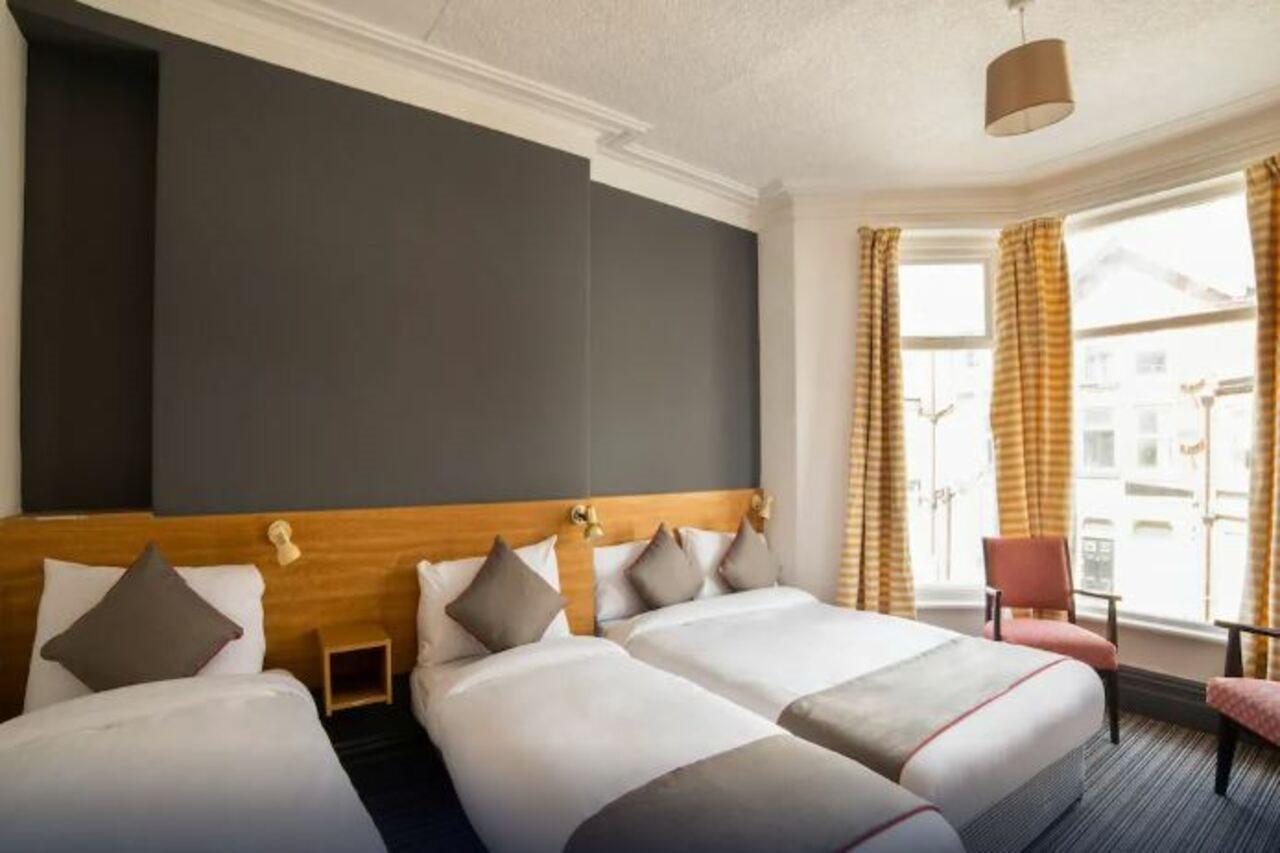 בלקפול Alumhurst Hotel מראה חיצוני תמונה