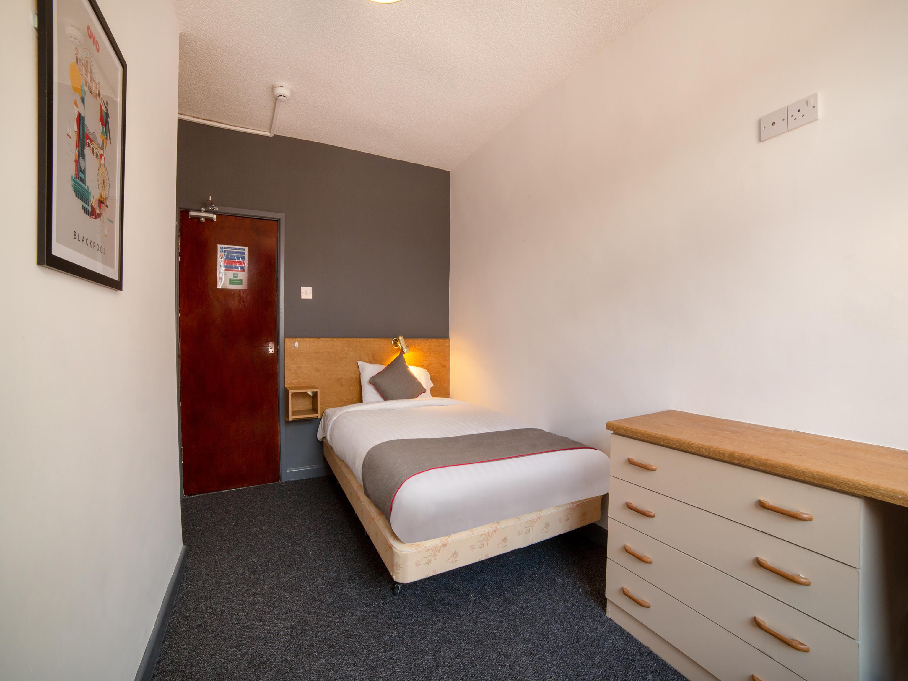 בלקפול Alumhurst Hotel מראה חיצוני תמונה